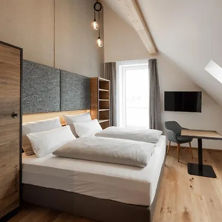 Gh1 Am Glockenplatz Ehingen