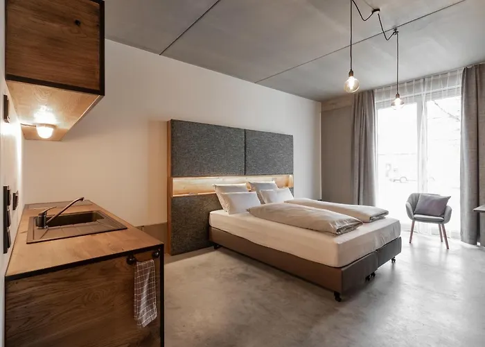 ホテル Gh1 Am Glockenplatz エーインゲン